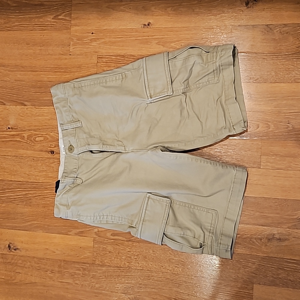 Gap shorts
